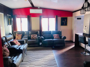 Al - Minhaj Service Apartments
